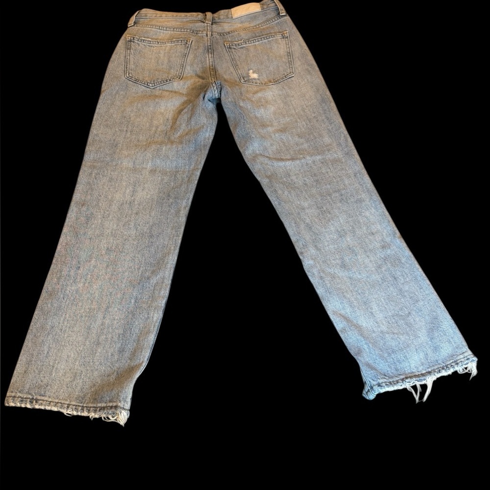 Pistola distressed light wash jeans, ladies size 25 disstressed at hem - Picture 2 of 12